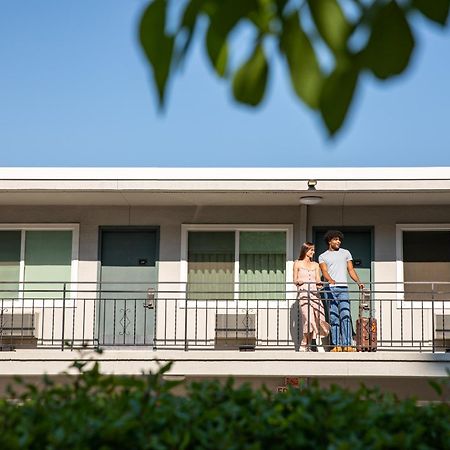 Park Lane Suites & Inn Портланд Екстериор снимка